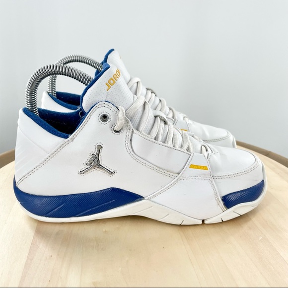 air jordan hoops low